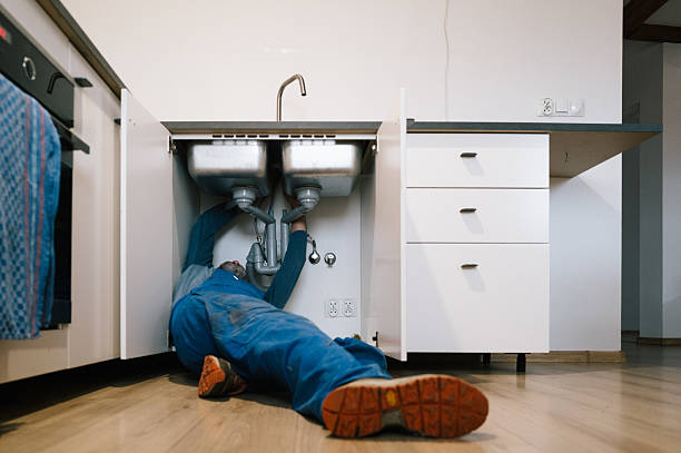 Professional Emergency Plumber technician working in Bennett, NC